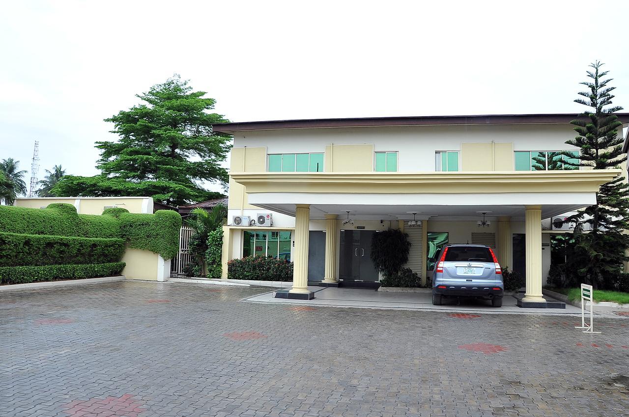 Ksf Place Alaka Lagos Extérieur photo